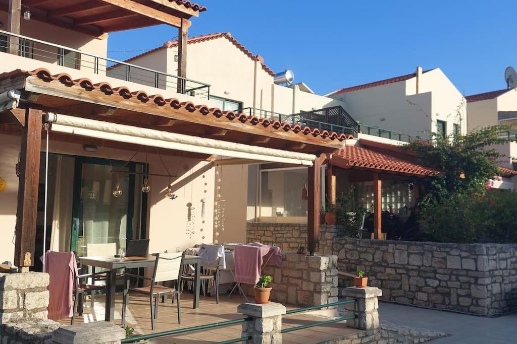 Villa Viva Asproulianoi Exterior photo